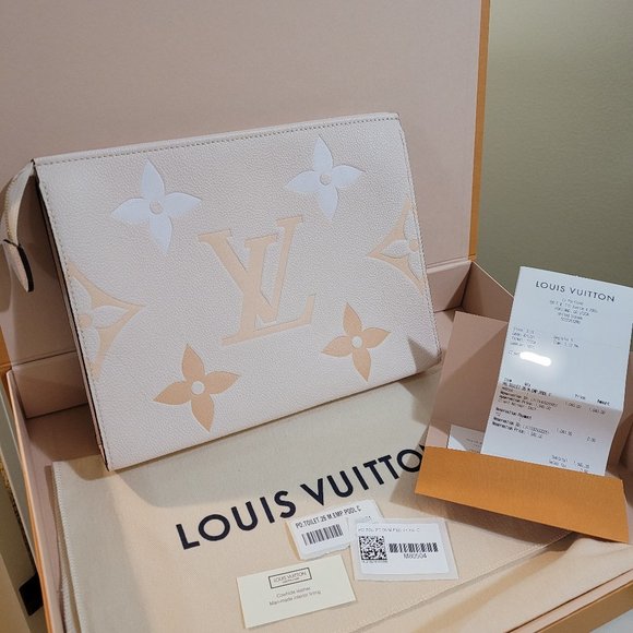 Louis Vuitton 2021 By The Pool Toiletry Pouch 26